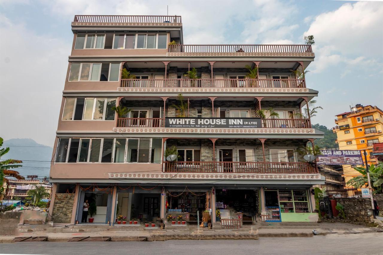 Hotel Oyo 254 White House In Pokhara Exterior foto